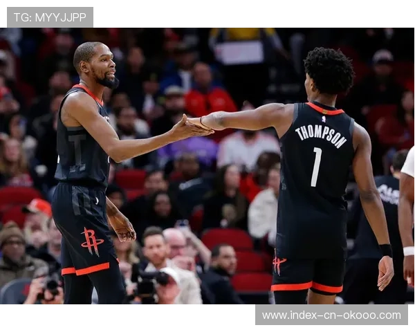 火箭102-105快船4坏消息!伊森被虐,申京决胜期不该上,失误21个 火箭102-105快船4坏消息!伊森被虐,申京决胜期不该上,失误21个