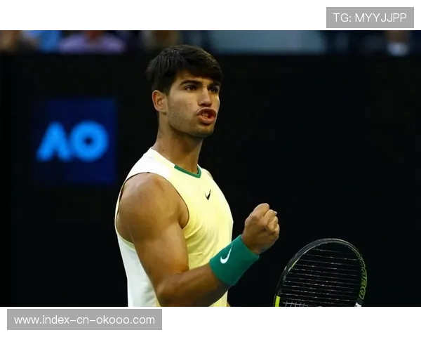 澳网男单决赛：阿尔卡拉斯2-6、6-2、6-3、7-5逆转德约科维奇，22岁成就最年轻男单全满贯